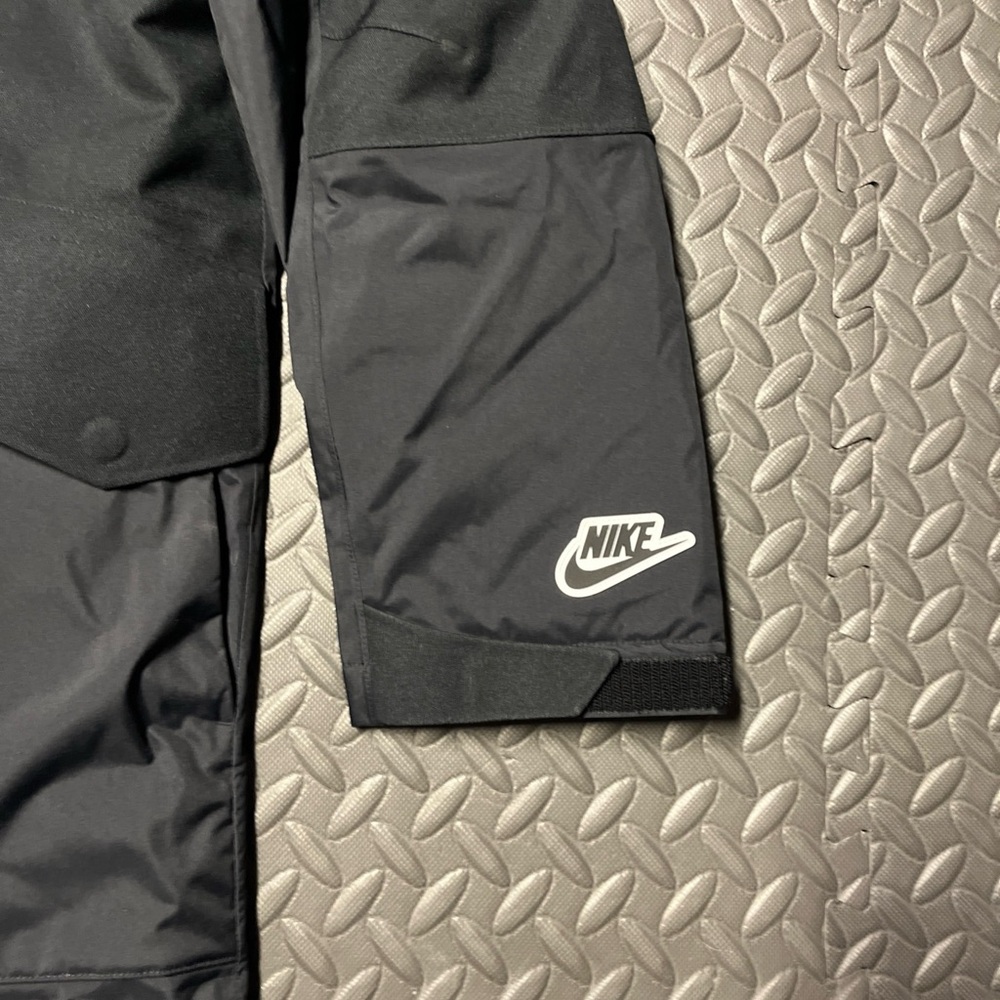 NIKE SPORTSWEAR SYNTHETIC-FILL PARKA CZ2867-010 MENs Large Black $375 Winter NEW - Picture 3 of 10